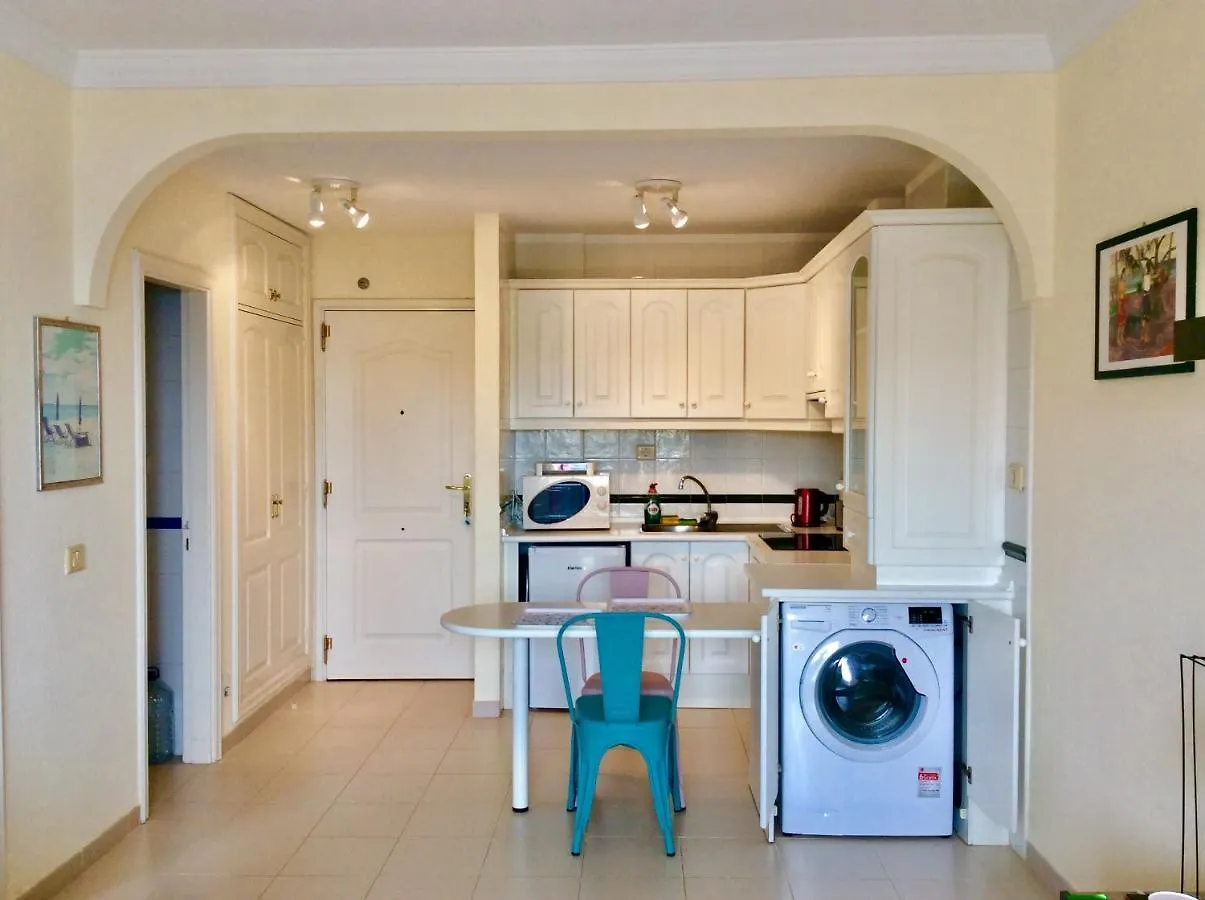 Apartment With Ocean Terrace Costa Del Silencio